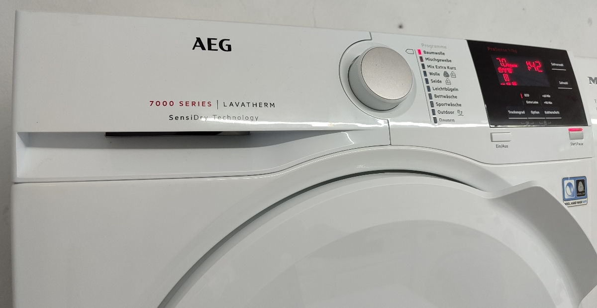 Сушильная машина AEG 7000 фото 3