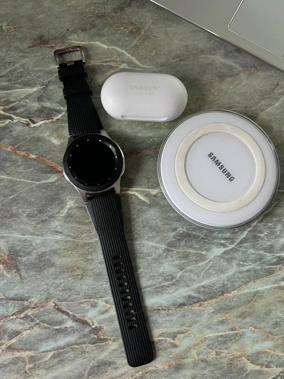 Set Samsung(ceas , casti , incarcator wireless) Сет Самсунг(часы ...