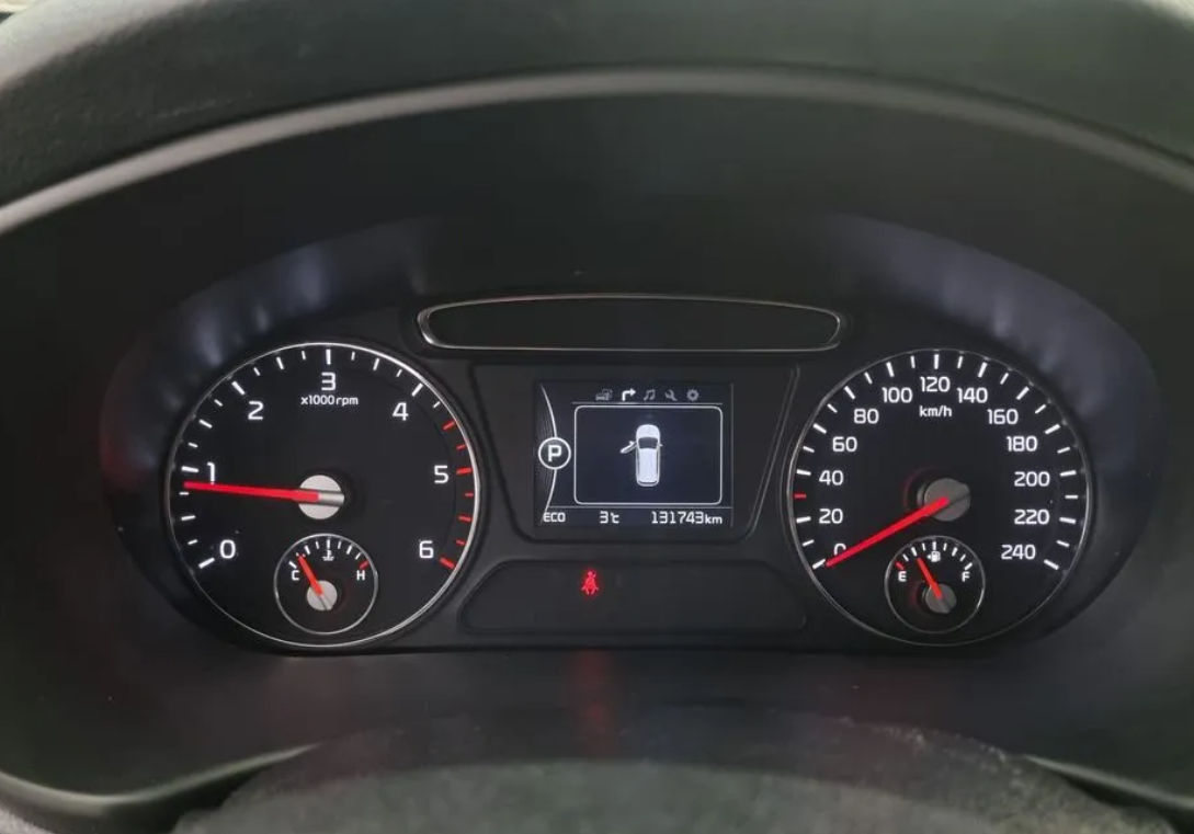 KIA Sorento фото 10