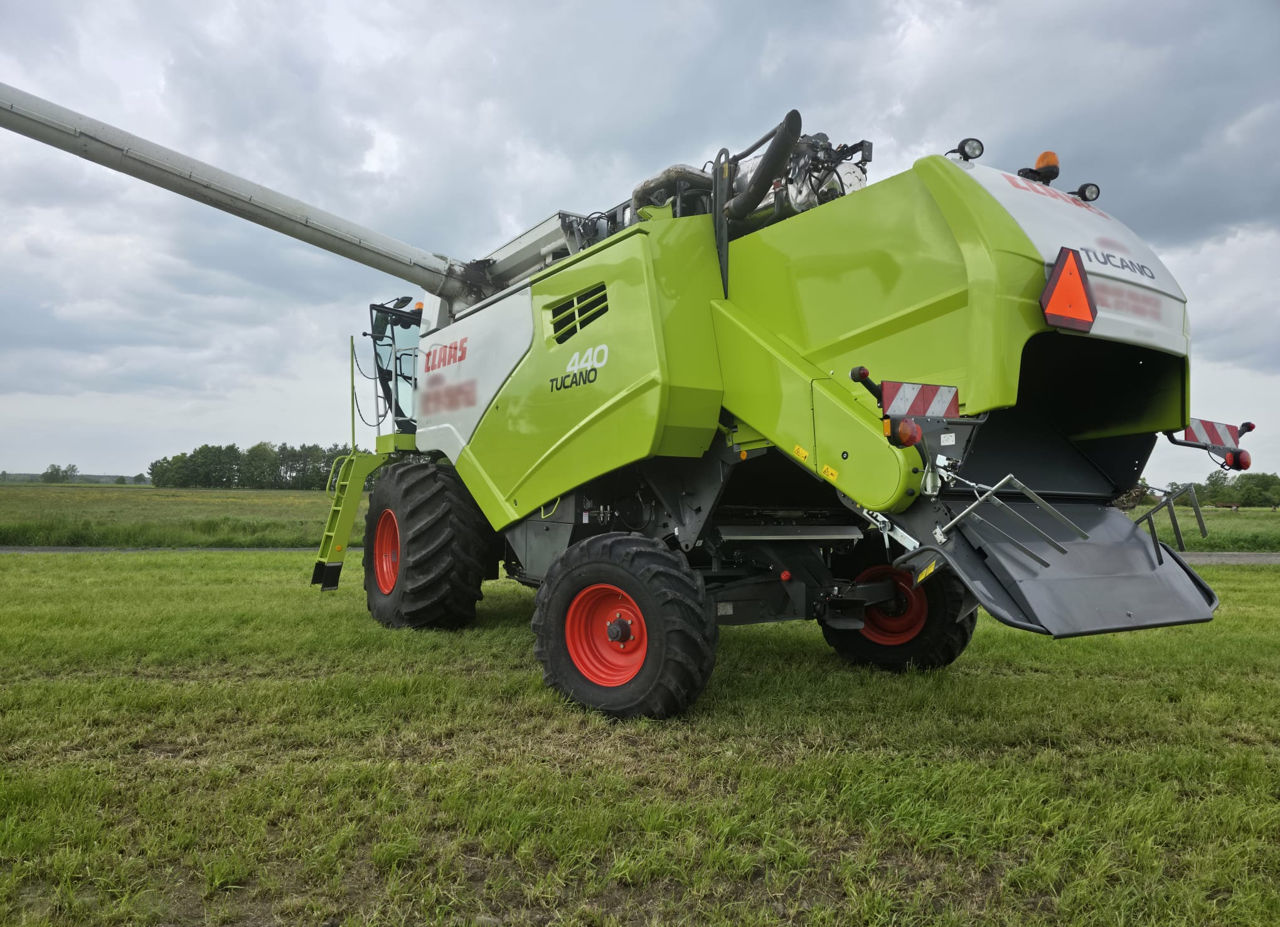 Claas tucano 440 foto 5