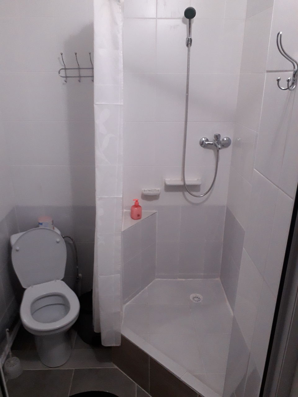 Apartament cu 1 cameră, 43 m², Centru, Chișinău foto 3