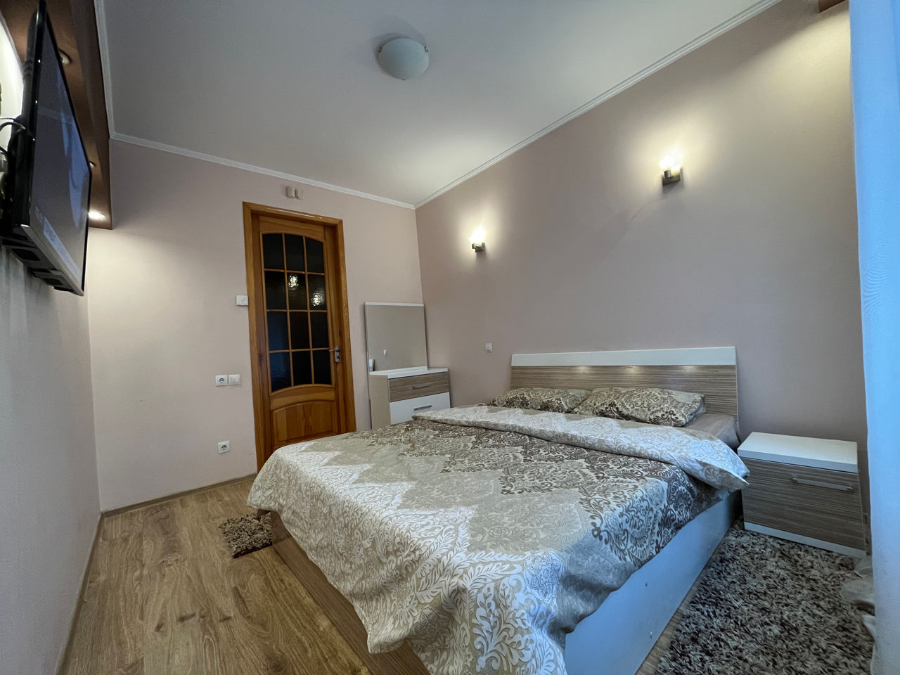 Apartament cu 2 camere,  Centru,  Chișinău,  Chișinău mun. foto 1