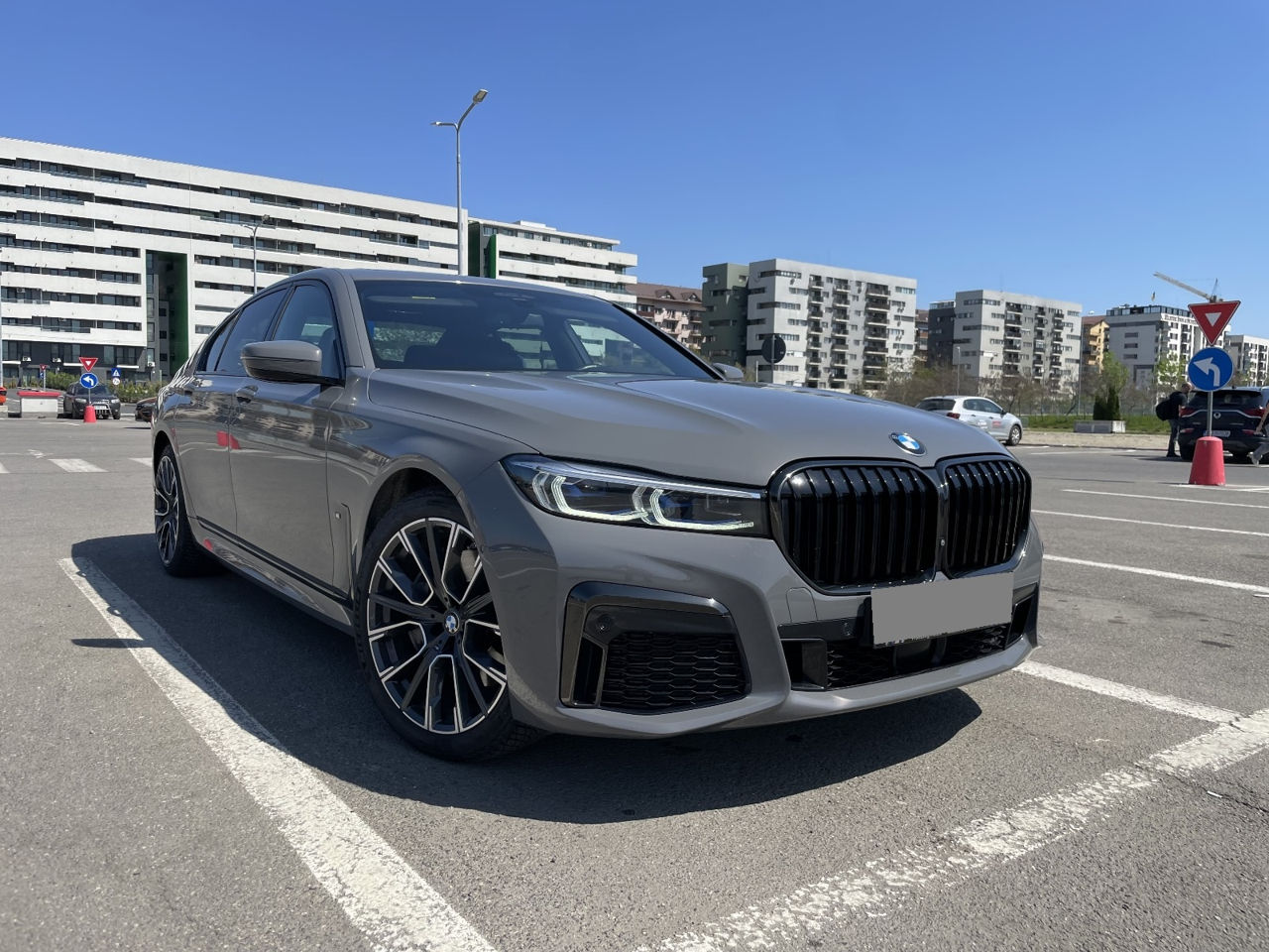 BMW 7 Series an. 2019 cu rulaj 130000 km, Plug-in Hybrid (benzină), 45500 €