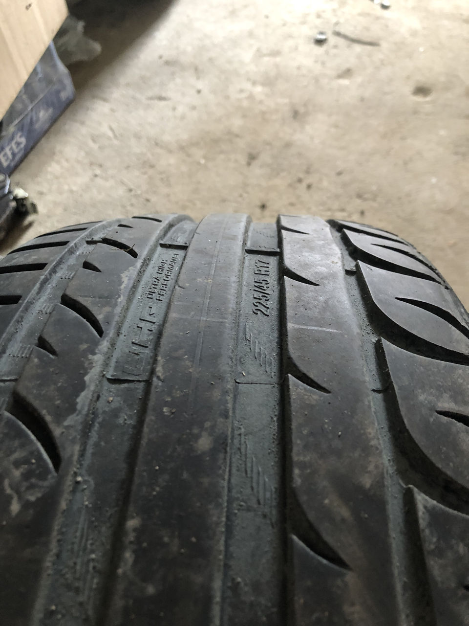 Tigar UHP 225/45 R17