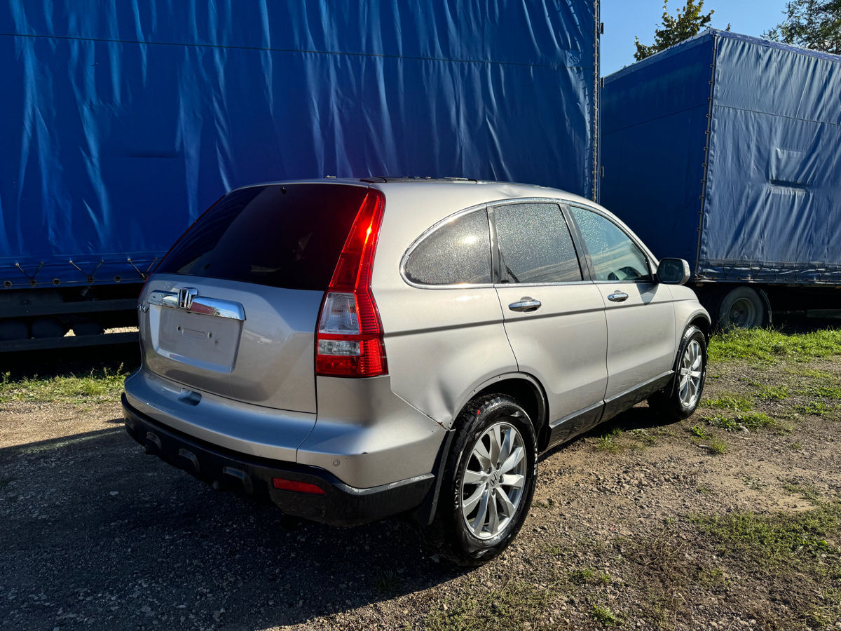 Honda CRV III 2008 2.2 diesel Dezmembrez foto 3