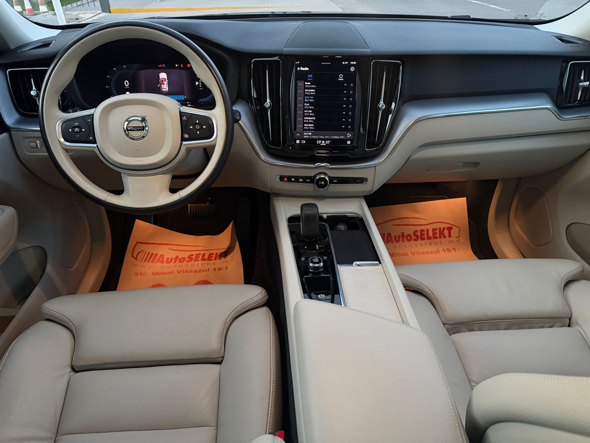 Volvo XC60 2021 photo 13
