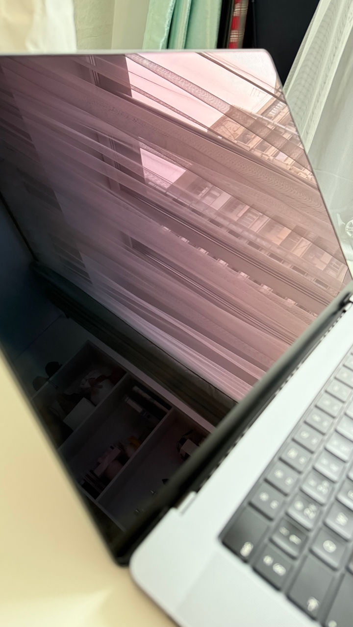 Apple MacBook Pro 16" M1 Pro 16GB 1TB SSD Space Grey  foto 7