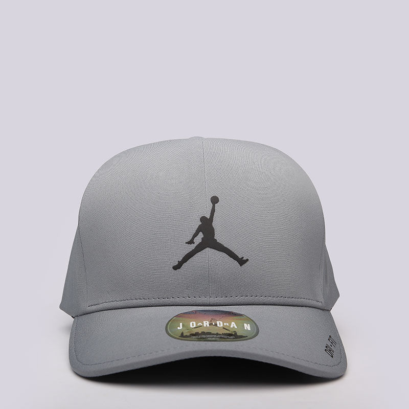 Jordan Nike Classic99 новая бейсболка оригинал.