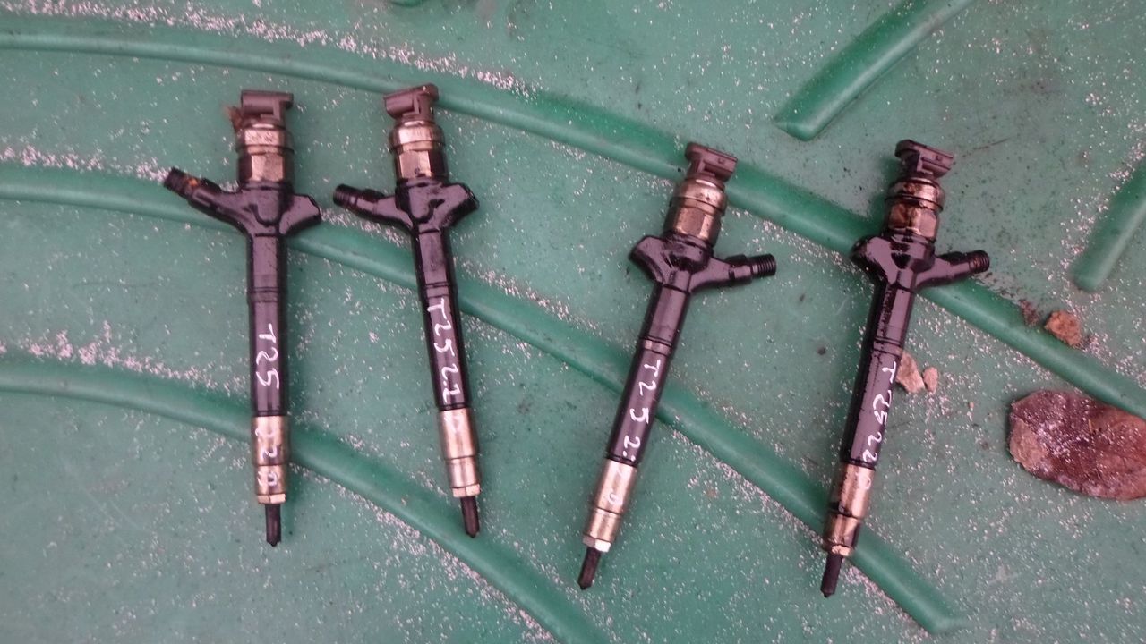 Piese(pese) запчасти(zapciasti) Toyota Avensis T22,T25 T27 T29 anul 1998-2019 tot foto 8