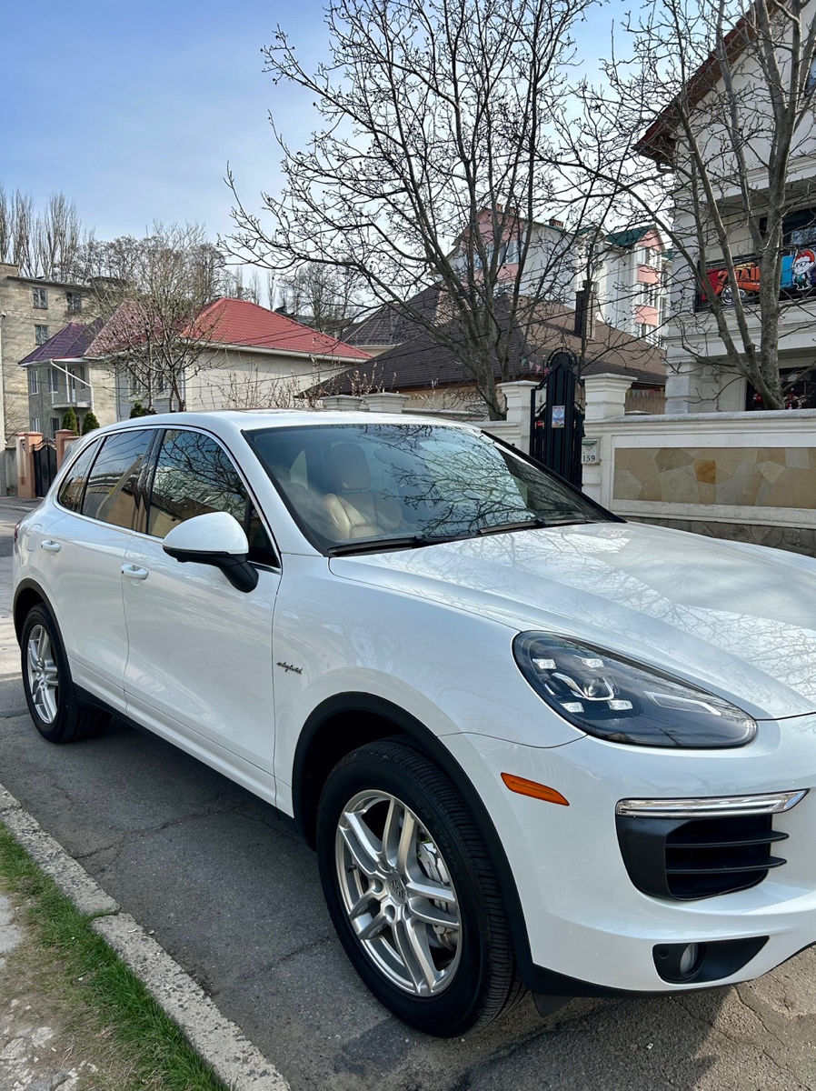 Porsche Cayenne foto 0