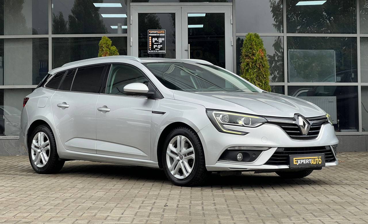 Renault Megane — fotografia 3