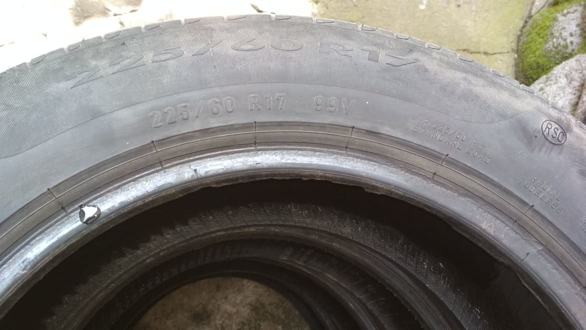 R17 225/60 Pireli