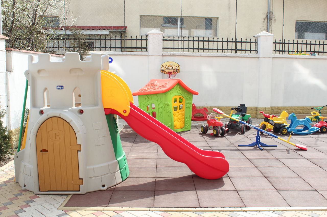Gradinita privata cu bazin sarat si salina   ! foto 7