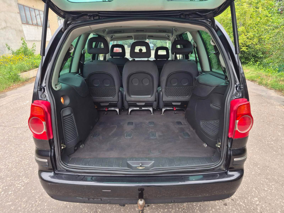 Volkswagen Sharan foto 9