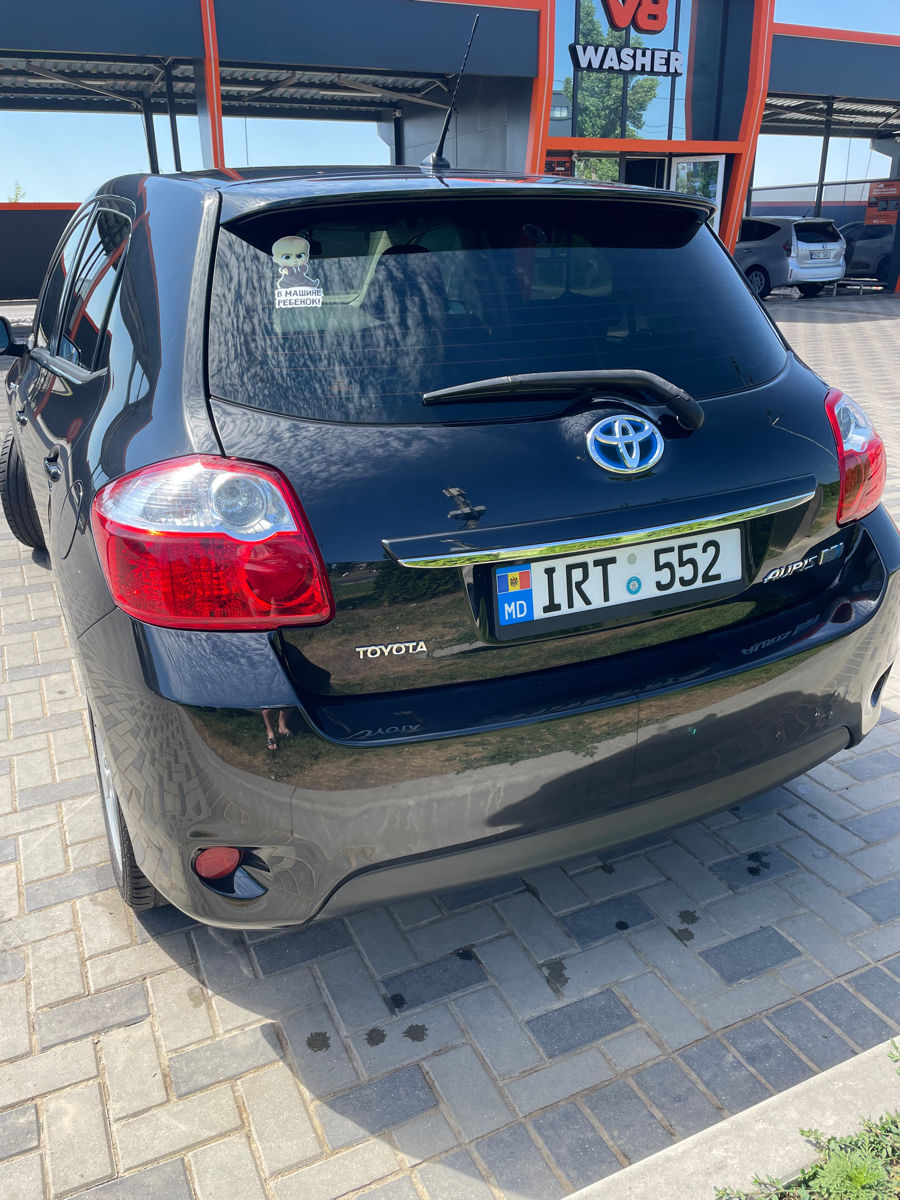 Toyota Auris foto 2