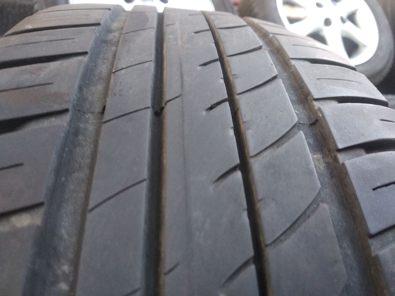 195 60 R 15. фото 1