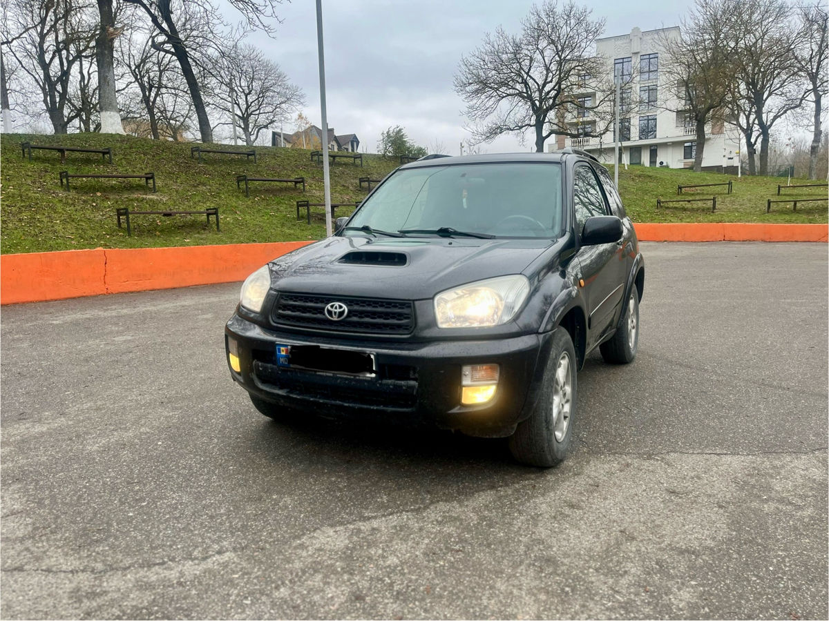 Toyota Rav 4 2002 г. с пробегом 450000 км, Дизель, 5000 €