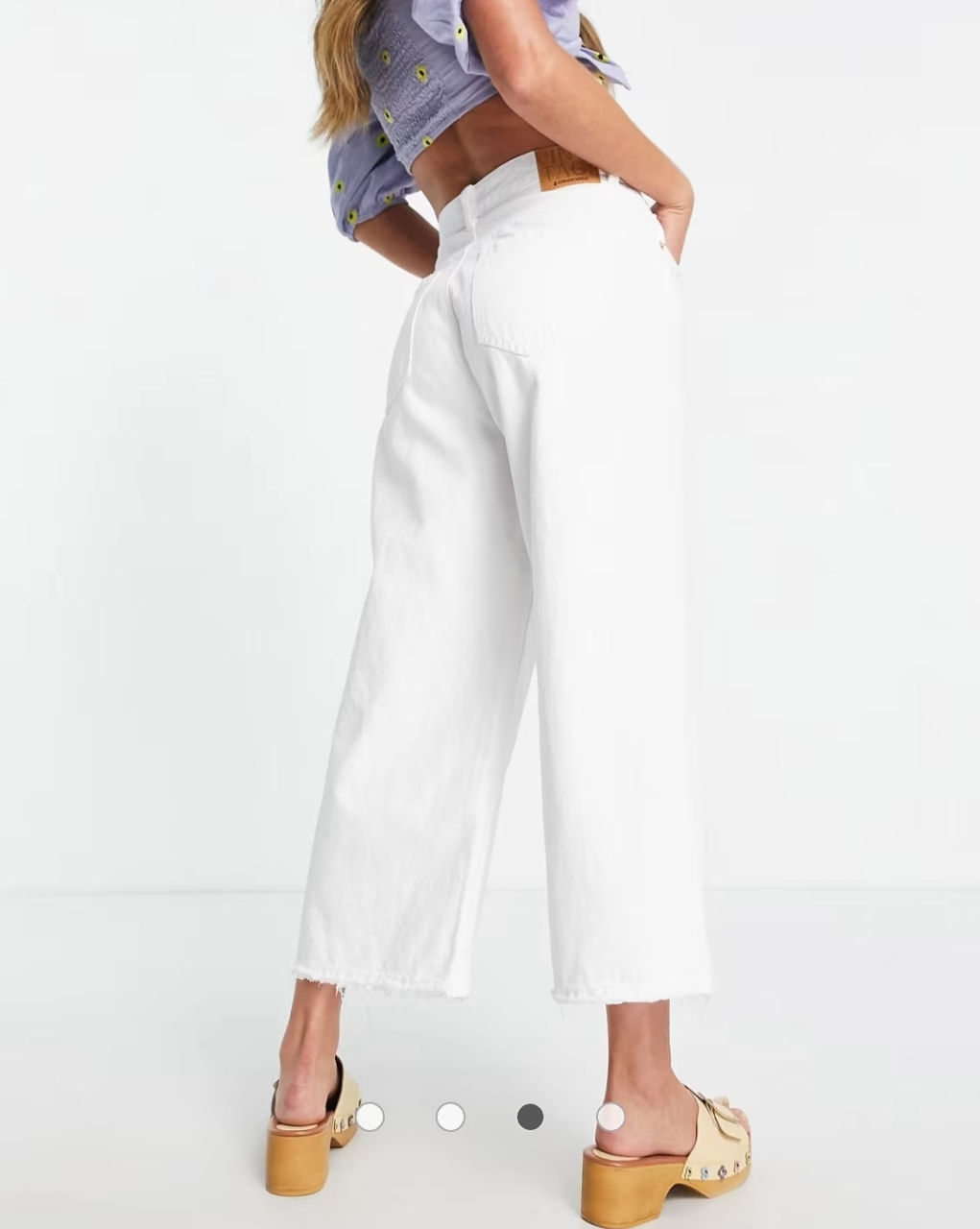 Nou! Blugi mom Topshop, 100% cotton,marimea 26(potriviti pentru 25), 650 lei, sec. Ciocana foto 6