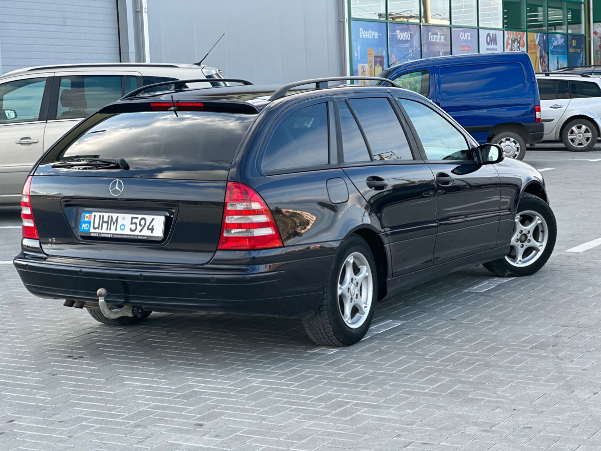 Mercedes C Class foto 3