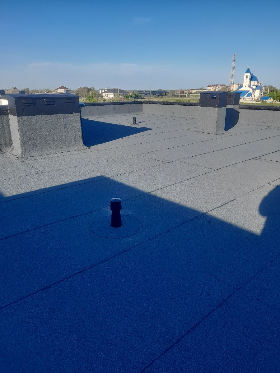 Acoperiș Plat cu membrane Bituminoase/Hidroizolare  Acoperișuri foto 0