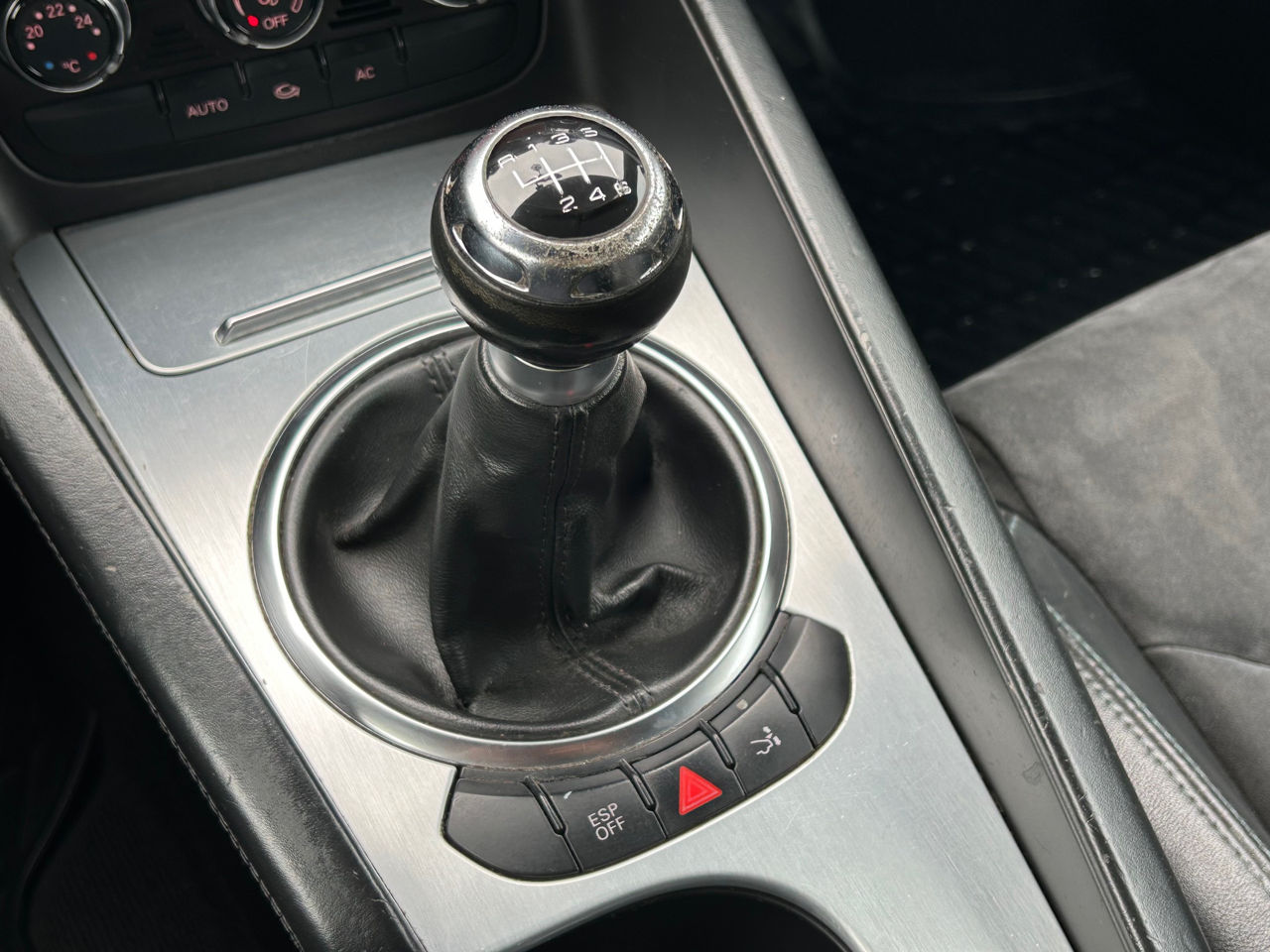 Audi TT фото 14