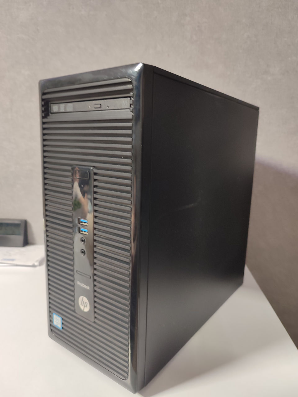 HP i3 6100/8 RAM DDR4/ SSD 120 gb! foto 1