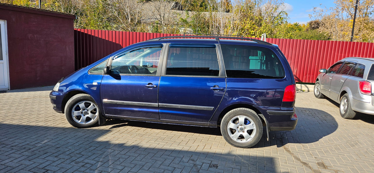 Volkswagen Sharan foto 5