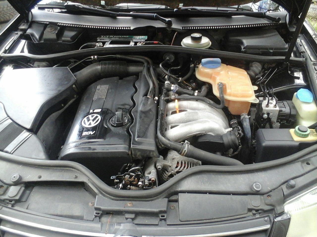 VW Passat B5 foto 2