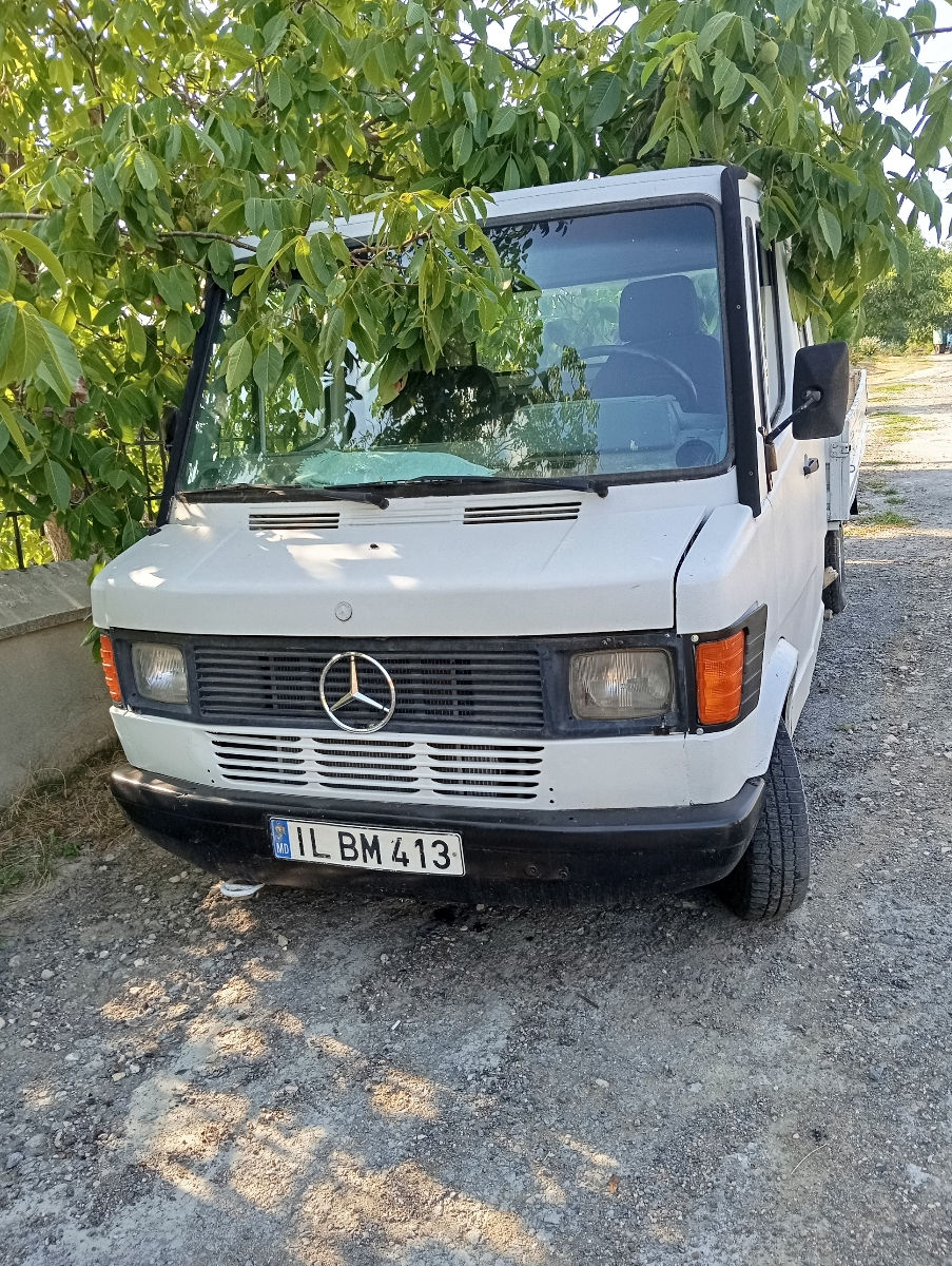 Mercedes foto 0