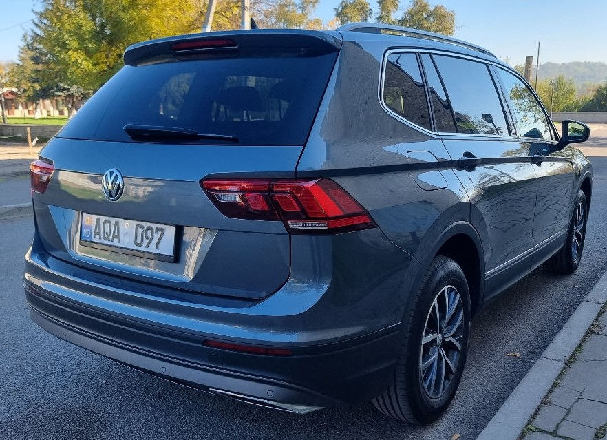 Volkswagen Tiguan foto 7