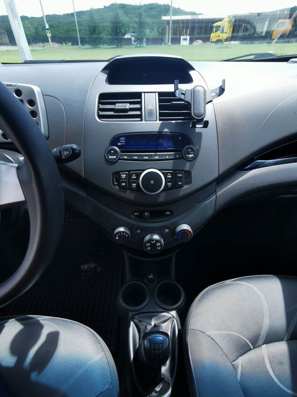 Chevrolet Spark foto 8