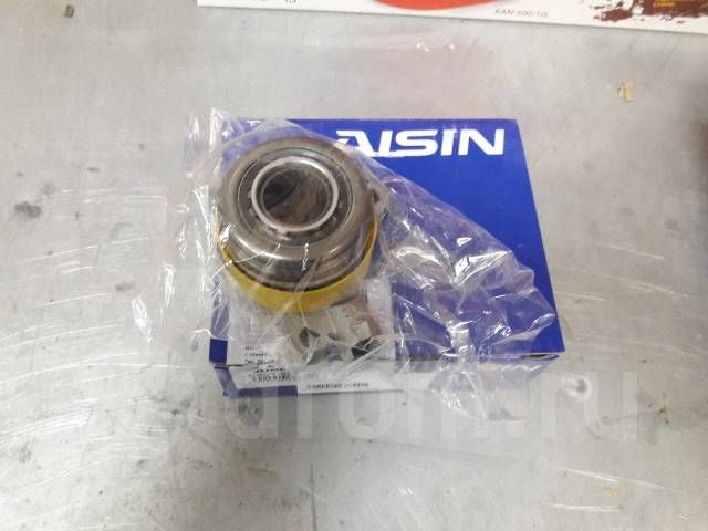 ambreiaj disc corzina vijimnoi Toyota Auris,yaris,corolla 1,4 d4d foto 2