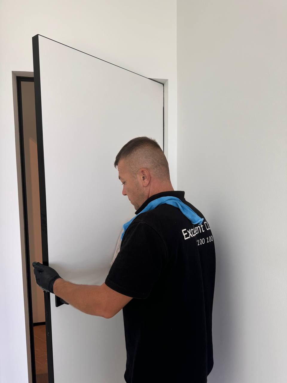 Servicii de curatenie generala! Accesibil si calitate inalta! foto 14