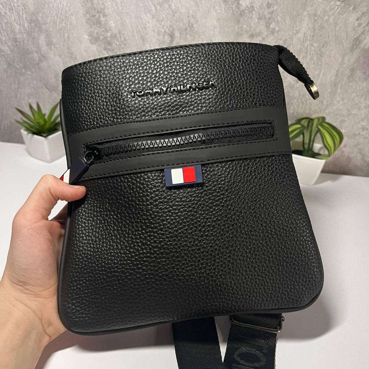 Genti de lux - Prada, Tommy Hilfiger, Goyard, Gucci foto 9