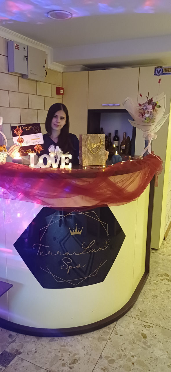Servicii de top cu GiftCard – masaj, peeling, hammam, saună & O seară romantică foto 1