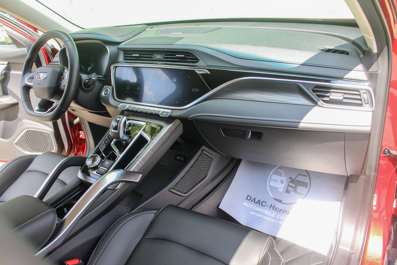 Geely Atlas Pro foto 13
