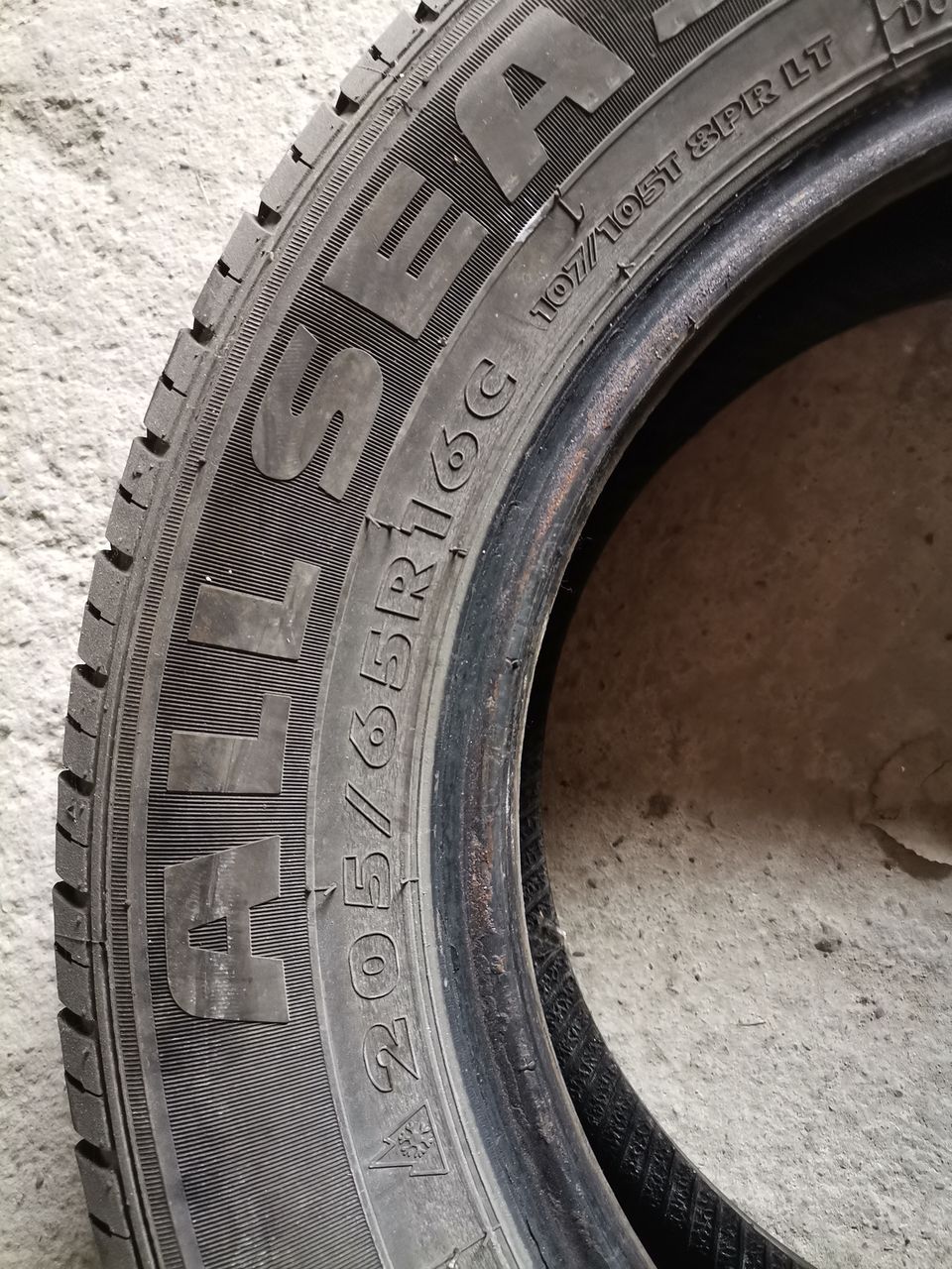 205/65 R16C