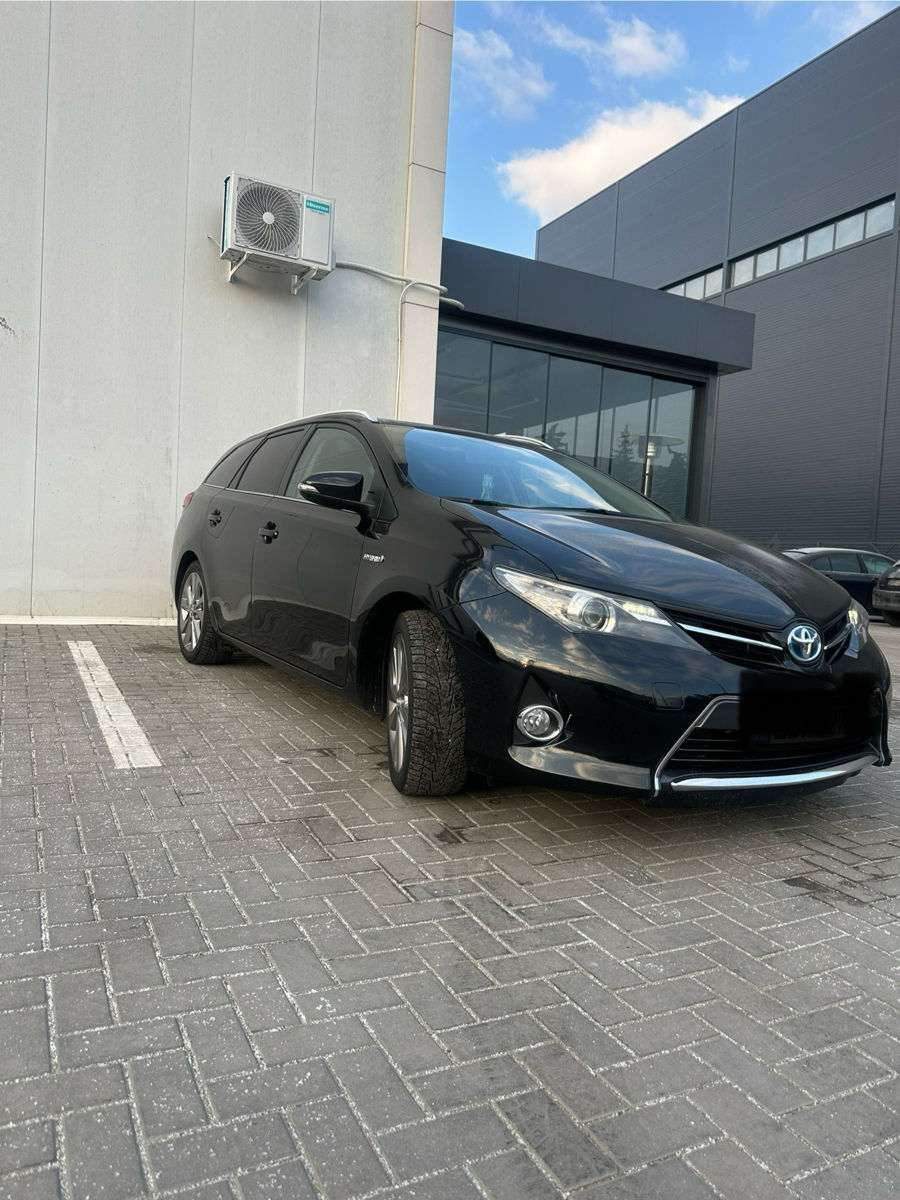 Toyota Auris foto 0