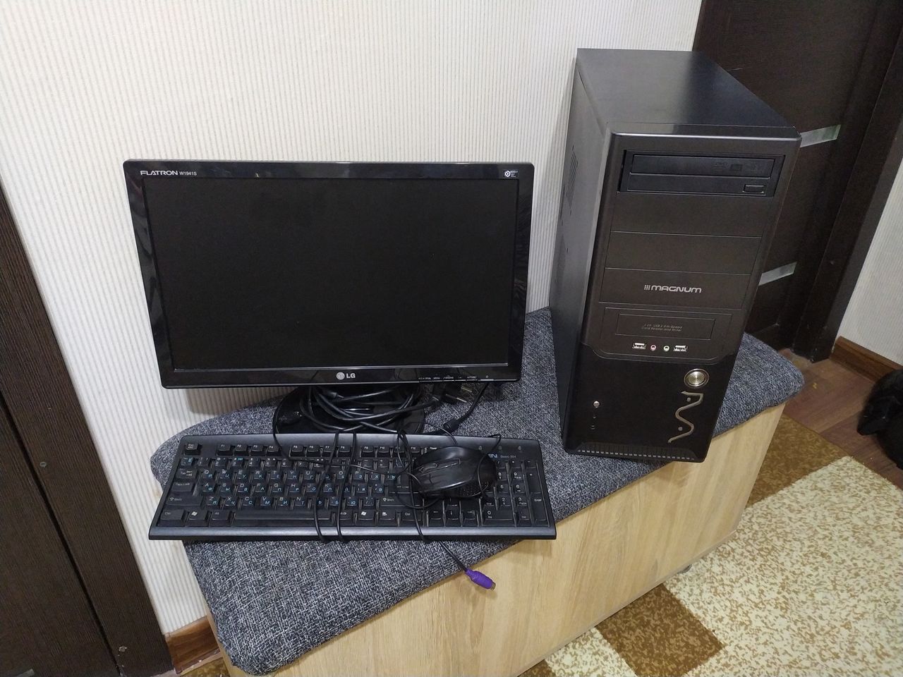 Игровой пк начального уровня. 2200 лей! За комплект!