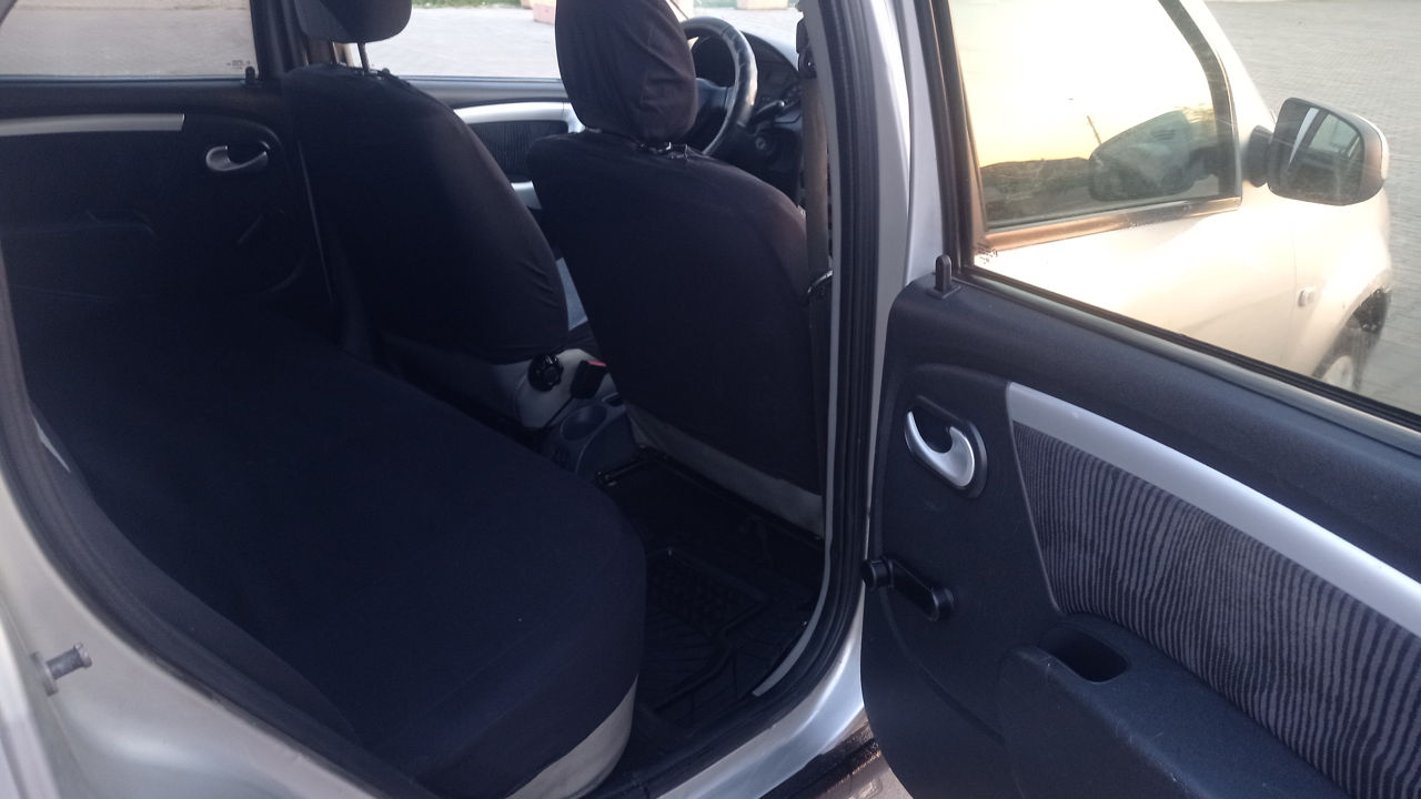 Dacia Logan foto 6