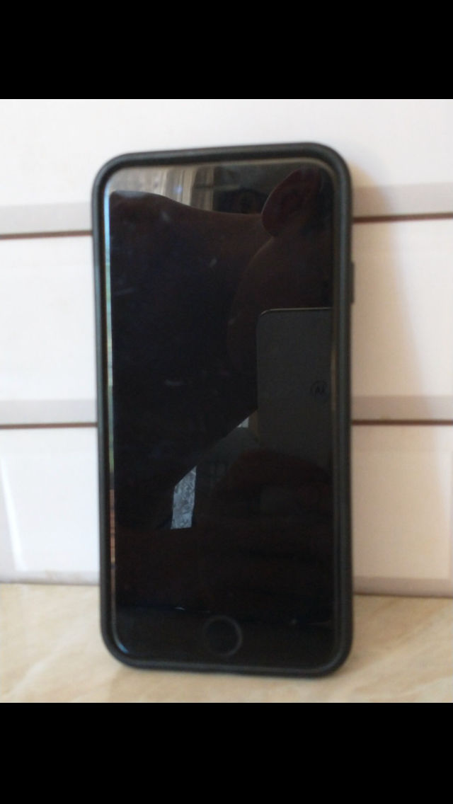 Vind iphone 8  foto 0