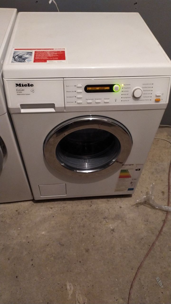 Стиральная машина повышенной надёжности! Miele W5000 на 7 кг