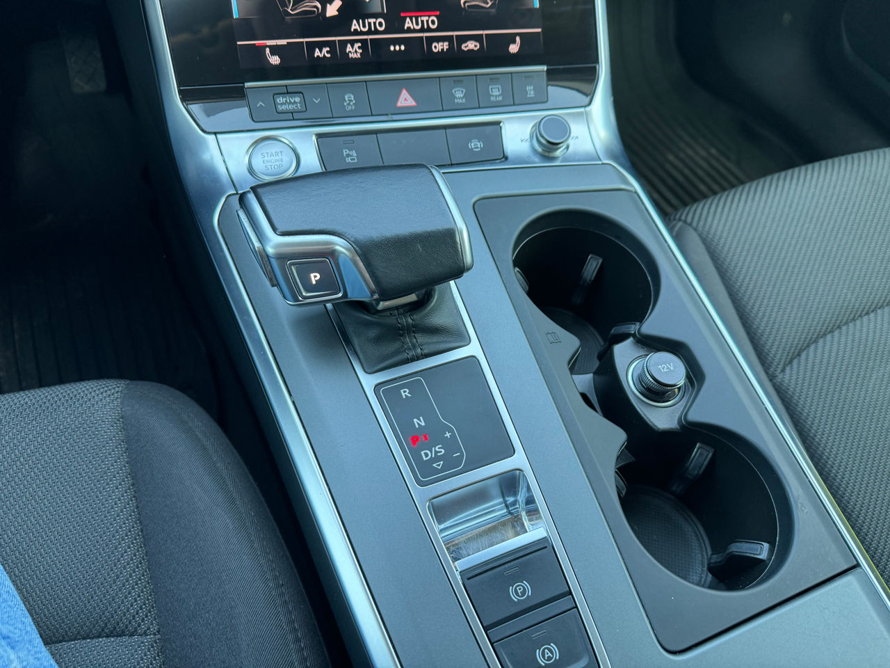 Audi A6 foto 12