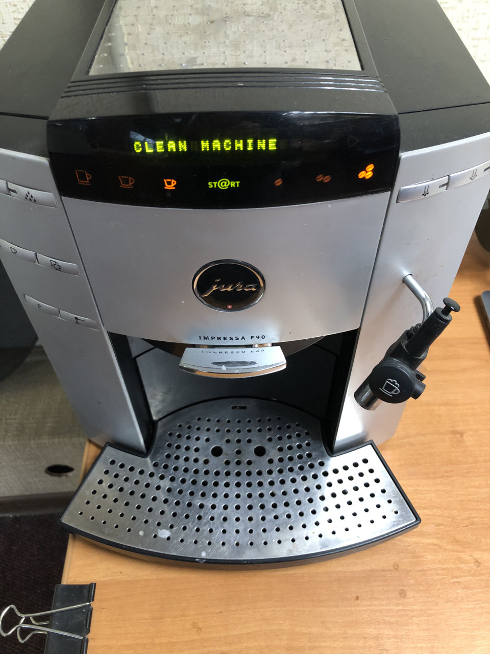 Кофемашина Jura Impressa F90