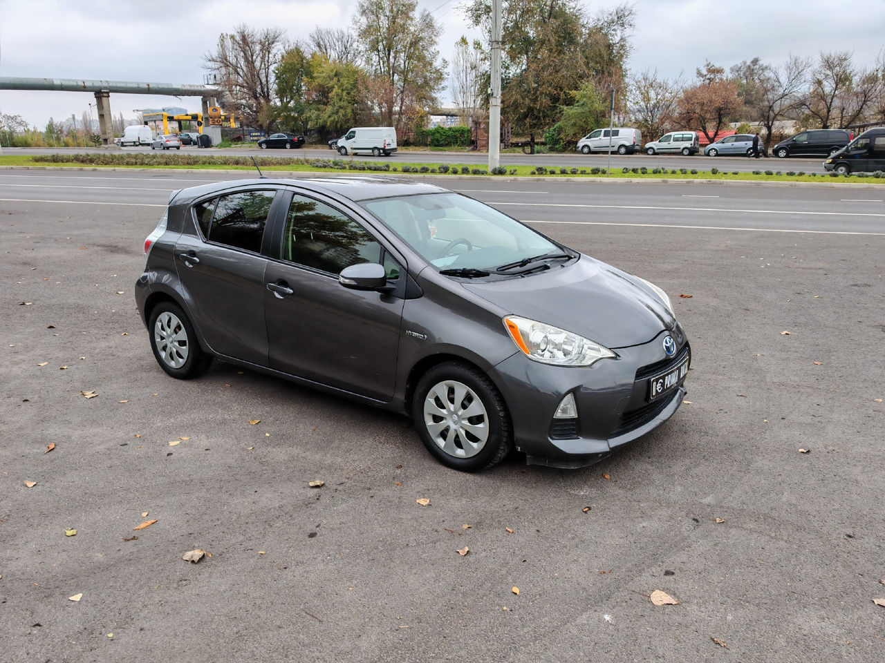 Toyota Prius c foto 2