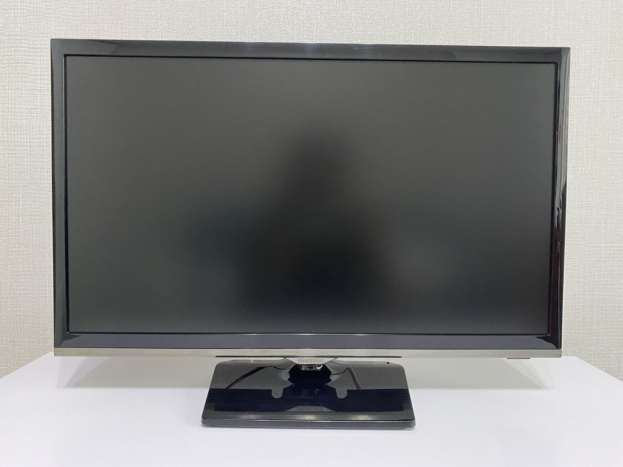 Televizor Samsung UE22H5000AK