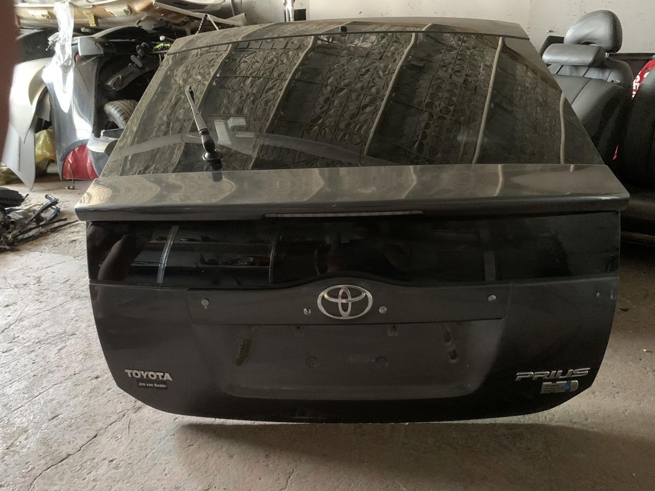 Toyota prius 20 фото 0