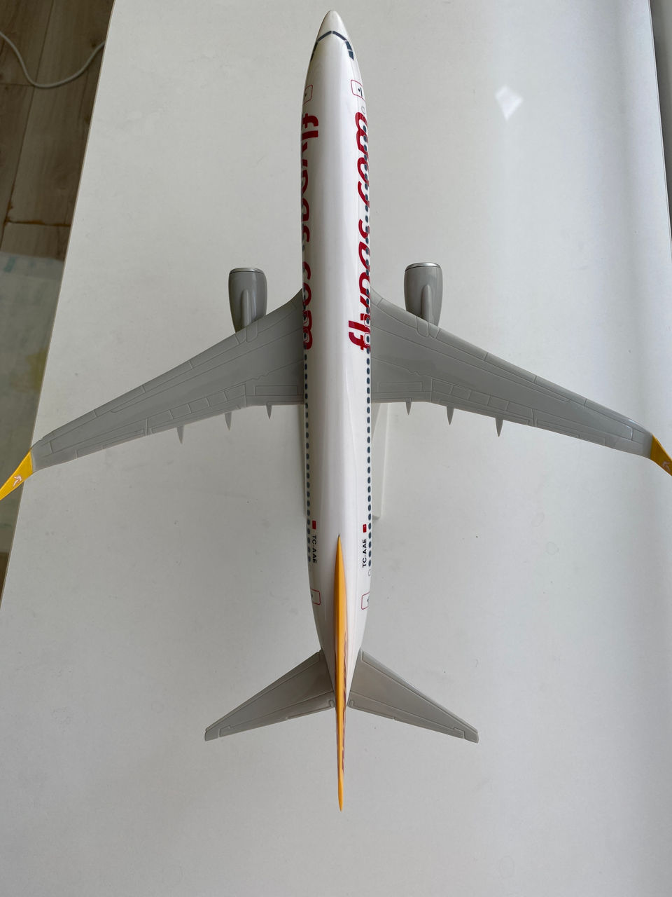 Продается модель самолёта Boeing 737-800. foto 3