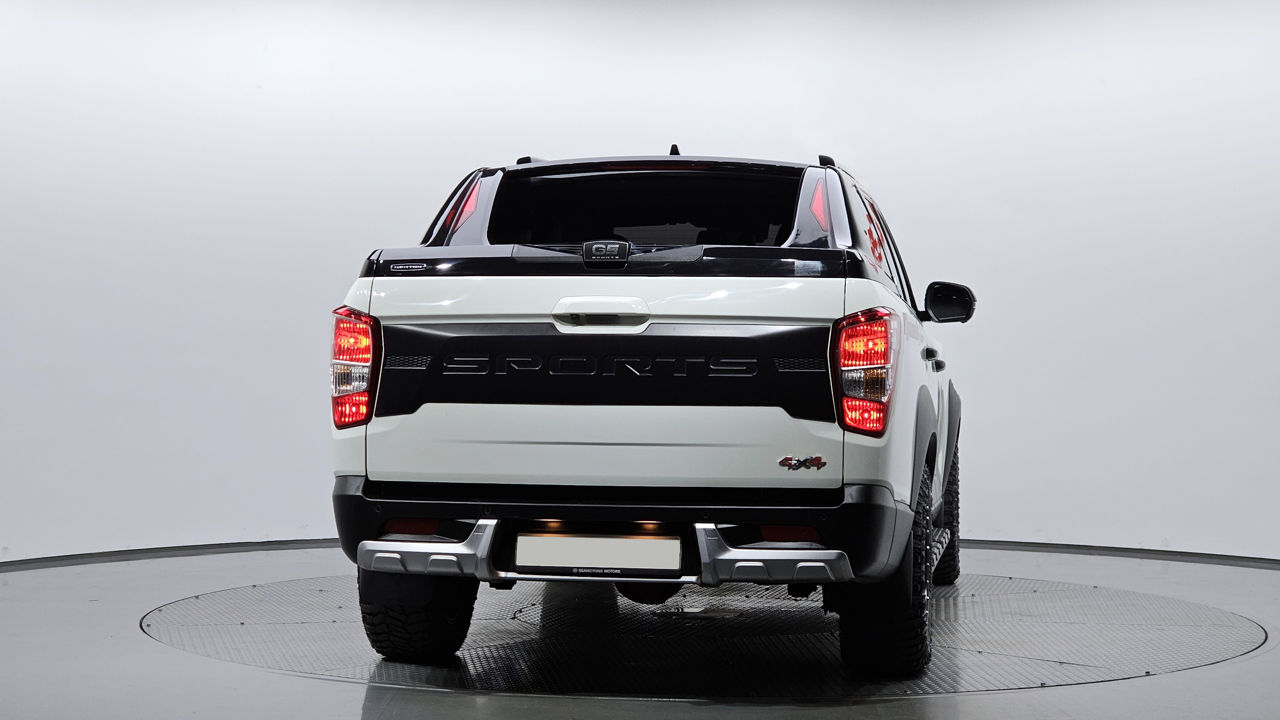 Ssangyong Rexton фото 3