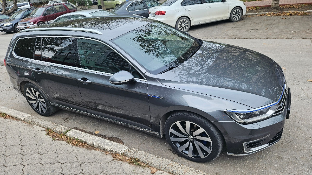 Volkswagen Passat foto 5